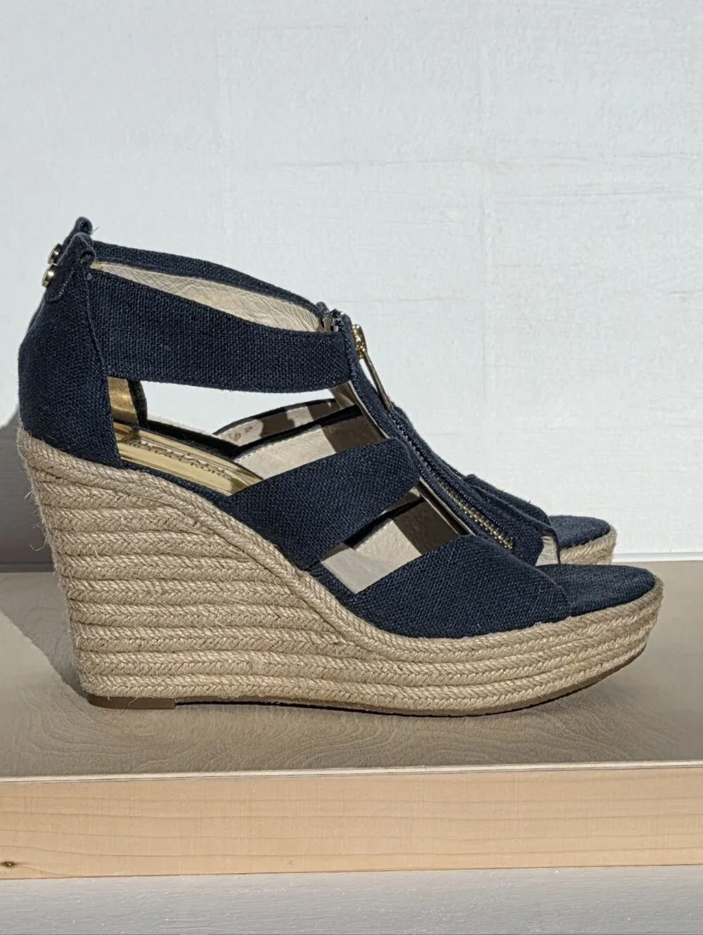 Michael Kors Size 7.5 Navy Fabric Espadrille Wedge Sandals